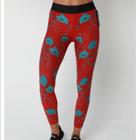 Ultracor Ultra Red Floral Leggings M 